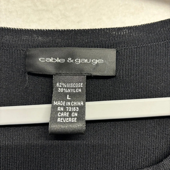 Cable & Gauge Blouse Black Knit Stripe 3/4 Sleeve Gold Button Detail L - Picture 5 of 7